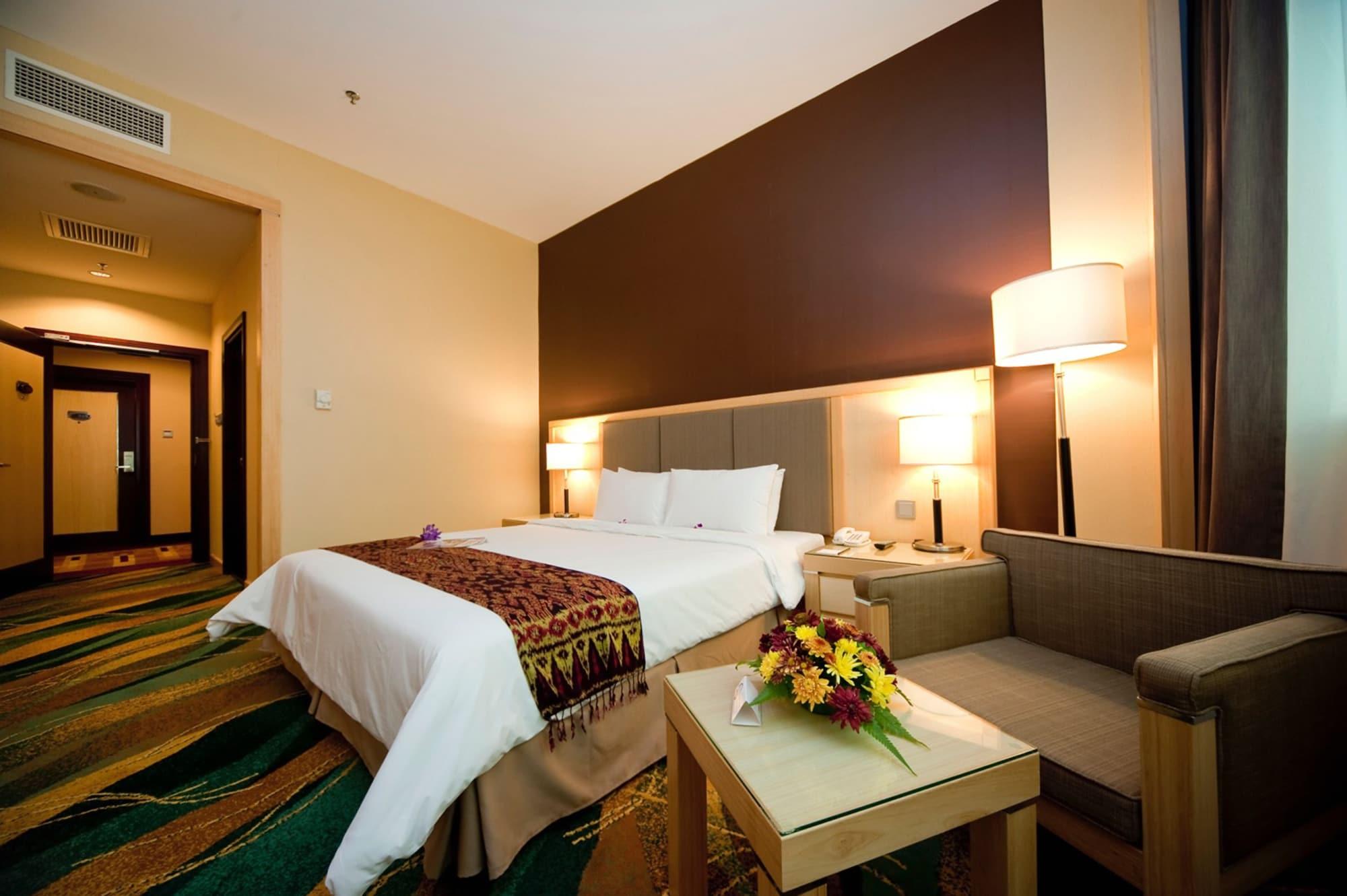 Imperial Palace Hotel Miri Zewnętrze zdjęcie
