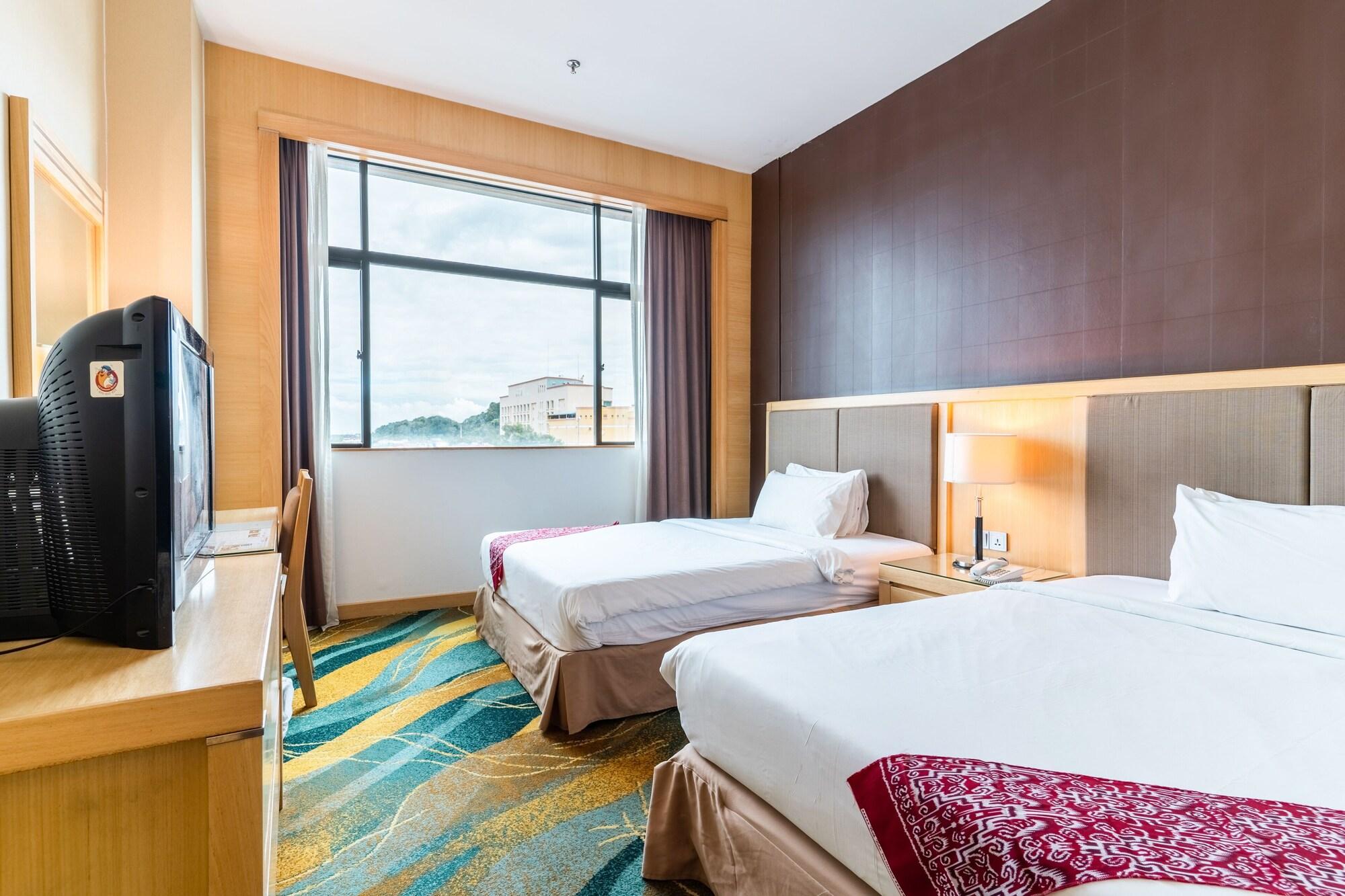 Imperial Palace Hotel Miri Zewnętrze zdjęcie
