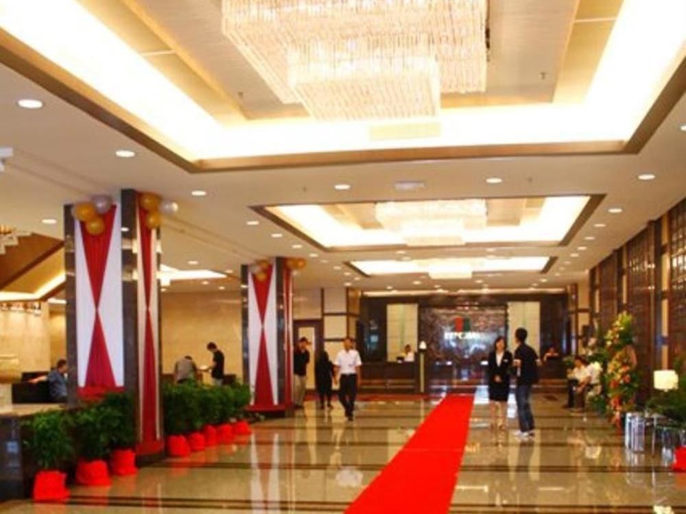 Imperial Palace Hotel Miri Zewnętrze zdjęcie
