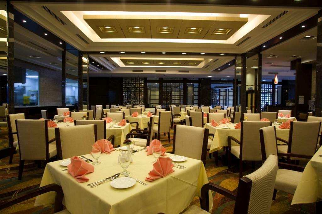 Imperial Palace Hotel Miri Zewnętrze zdjęcie